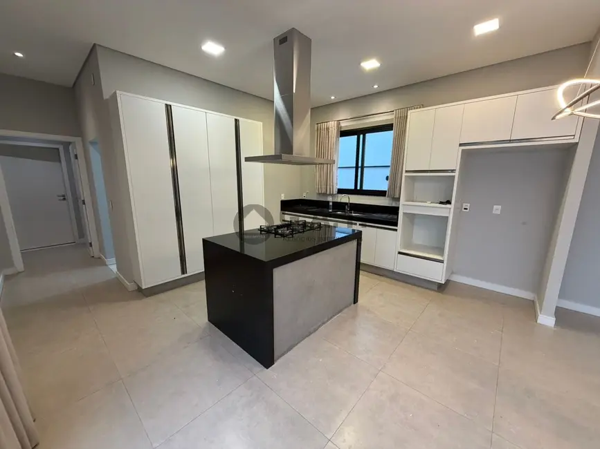 Foto 5 de Casa de Condomínio com 3 quartos à venda, 180m2 em Jardim Residencial Chácara Ondina, Sorocaba - SP