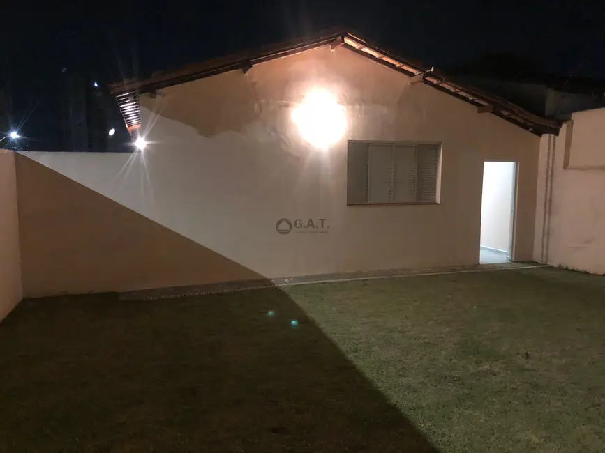 Foto 6 de Casa com 3 quartos para alugar, 130m2 em Jardim Saira, Sorocaba - SP