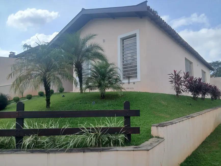 Foto 1 de Casa com 3 quartos para alugar, 130m2 em Jardim Saira, Sorocaba - SP