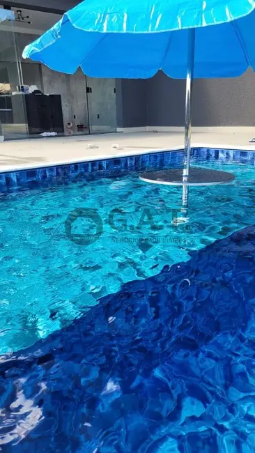 Casa de Condomínio com 3 quartos à venda, 275m2 em Aracoiaba Da Serra - SP - imagem 7 Foto 7 de Casa de Condomínio com 3 quartos à venda, 275m2 em Aracoiaba Da Serra - SP