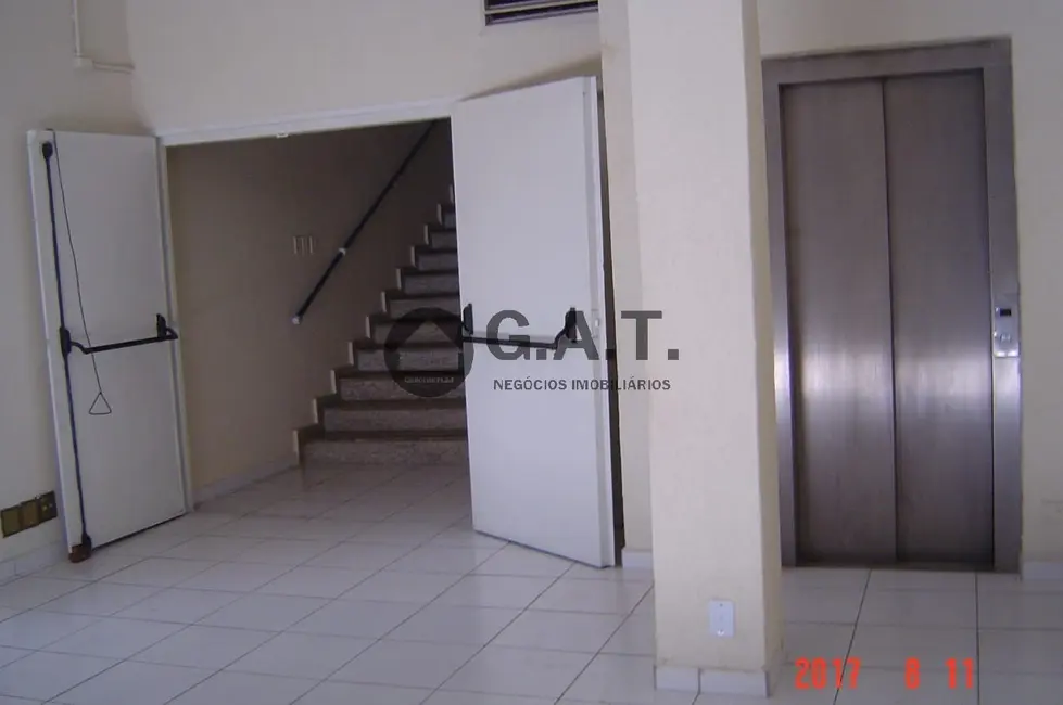 Foto 3 de Sala Comercial para alugar, 200m2 em Centro, Sorocaba - SP