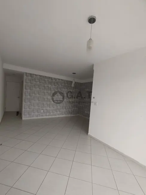 Foto 8 de Apartamento com 3 quartos para alugar, 88m2 em Jardim Guadalajara, Sorocaba - SP