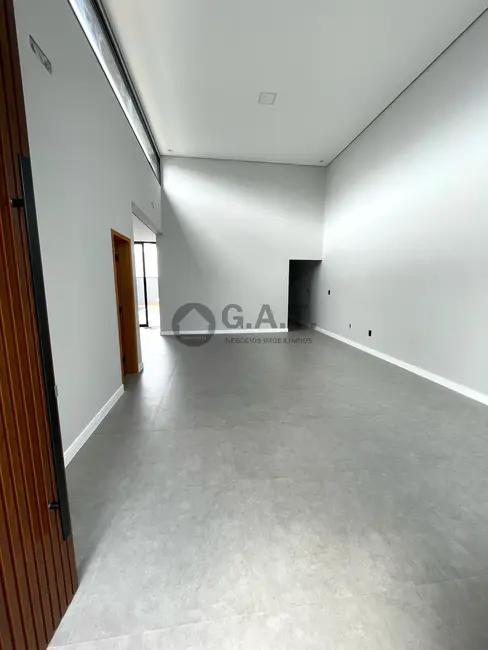 Casa de Condomínio com 3 quartos à venda, 177m2 em Sorocaba - SP - imagem 3 Foto 3 de Casa de Condomínio com 3 quartos à venda, 177m2 em Sorocaba - SP