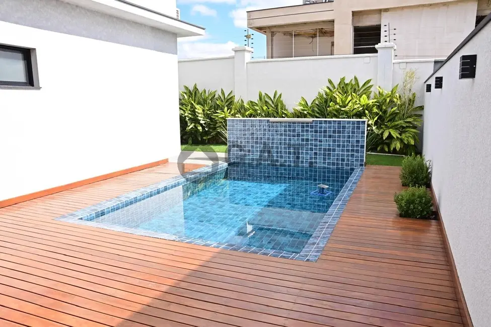 Casa de Condomínio com 3 quartos à venda, 228m2 em Votorantim - SP - imagem 2 Foto 2 de Casa de Condomínio com 3 quartos à venda, 228m2 em Votorantim - SP