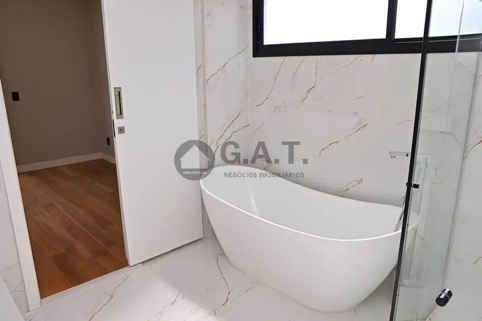 Casa de Condomínio com 3 quartos à venda, 228m2 em Votorantim - SP - imagem 9 Foto 9 de Casa de Condomínio com 3 quartos à venda, 228m2 em Votorantim - SP
