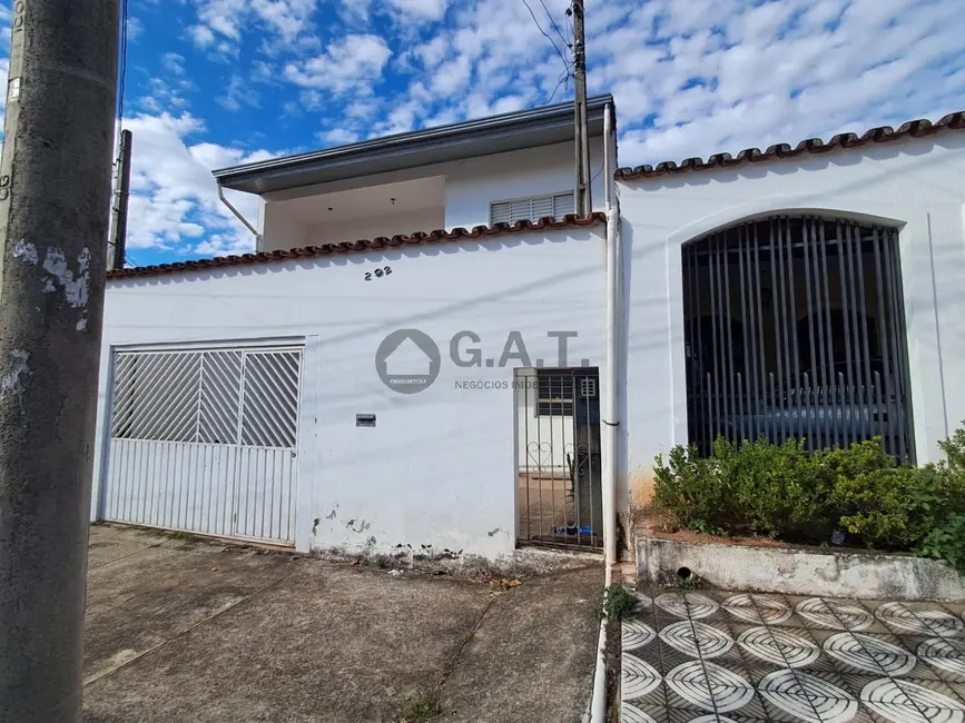 Foto 3 de Casa com 4 quartos à venda, 215m2 em Jardim Maria Antônia Prado, Sorocaba - SP