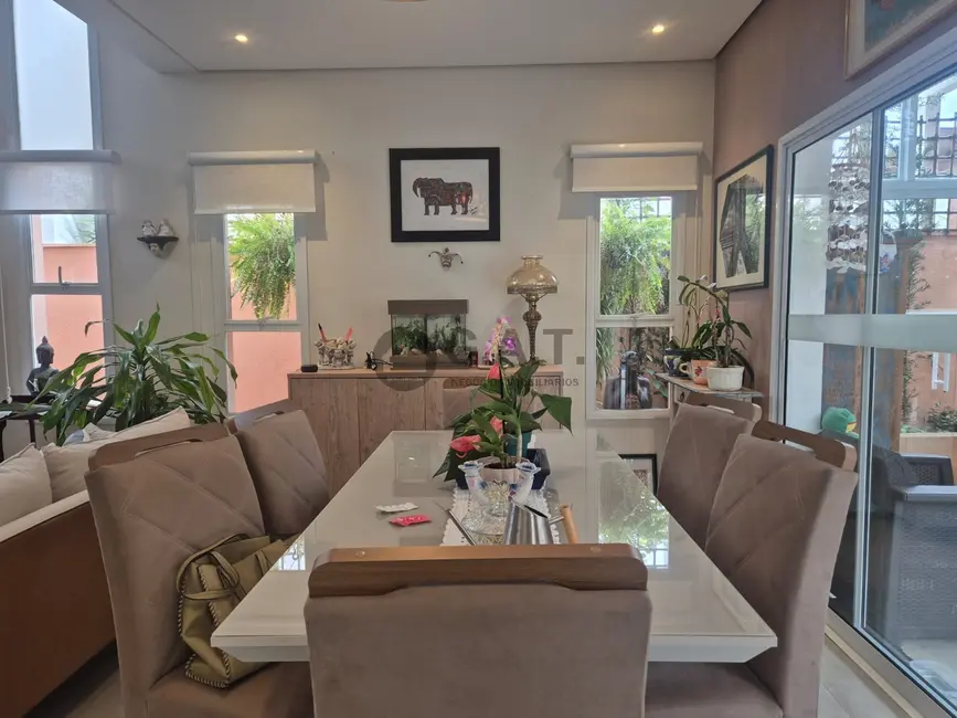 Casa de Condomínio com 3 quartos à venda, 262m2 em Sorocaba - SP - imagem 8 Foto 8 de Casa de Condomínio com 3 quartos à venda, 262m2 em Sorocaba - SP