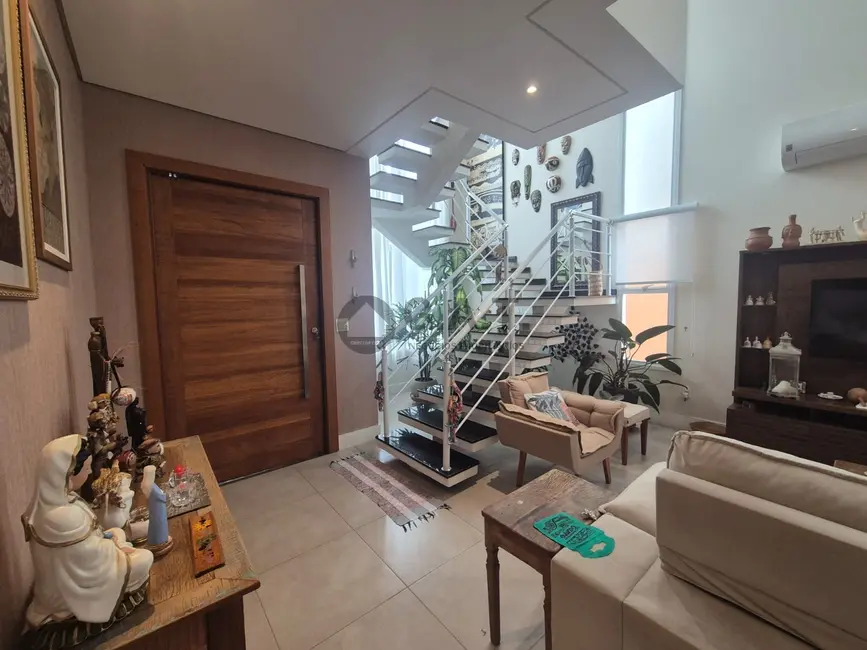 Casa de Condomínio com 3 quartos à venda, 262m2 em Sorocaba - SP - imagem 6 Foto 6 de Casa de Condomínio com 3 quartos à venda, 262m2 em Sorocaba - SP