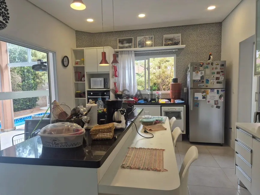 Casa de Condomínio com 3 quartos à venda, 262m2 em Sorocaba - SP - imagem 9 Foto 9 de Casa de Condomínio com 3 quartos à venda, 262m2 em Sorocaba - SP