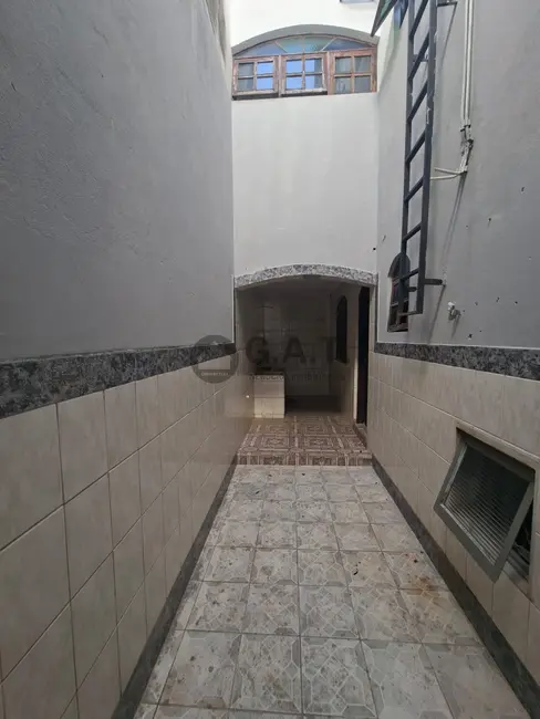 Casa com 2 quartos para alugar, 180m2 em Jardim Boa Esperança, Sorocaba - SP - imagem 4 Foto 4 de Casa com 2 quartos para alugar, 180m2 em Jardim Boa Esperança, Sorocaba - SP