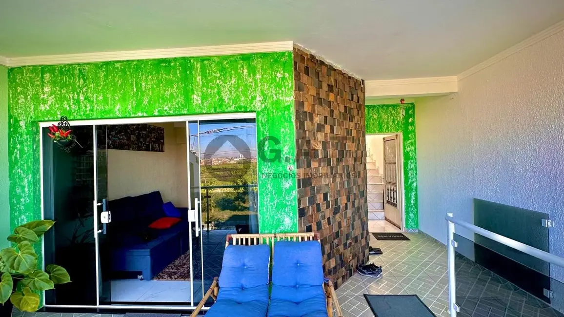 Foto 2 de Casa com 3 quartos à venda, 150m2 em Jardim Portal do Itavuvu, Sorocaba - SP