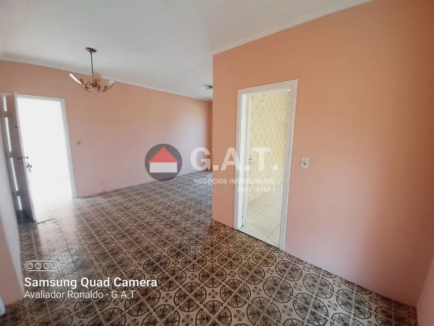 Foto 7 de Casa com 3 quartos para alugar, 135m2 em Jardim Simus, Sorocaba - SP