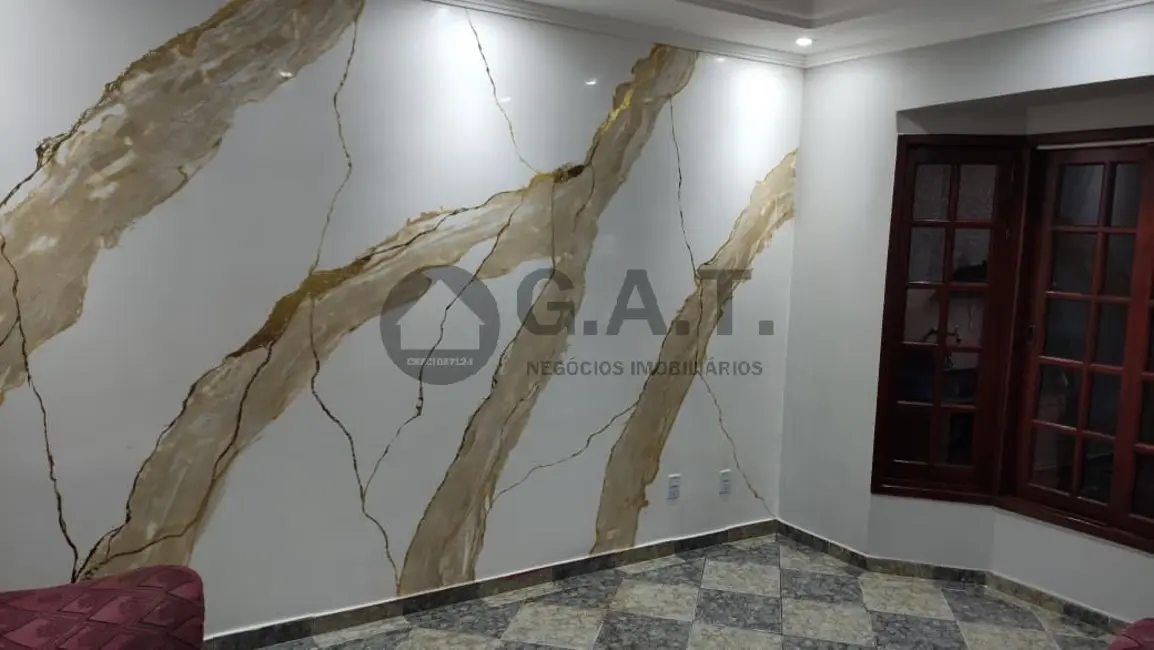 Casa com 3 quartos à venda, 211m2 em Jardim Nova Ipanema, Sorocaba - SP - imagem 4 Foto 4 de Casa com 3 quartos à venda, 211m2 em Jardim Nova Ipanema, Sorocaba - SP