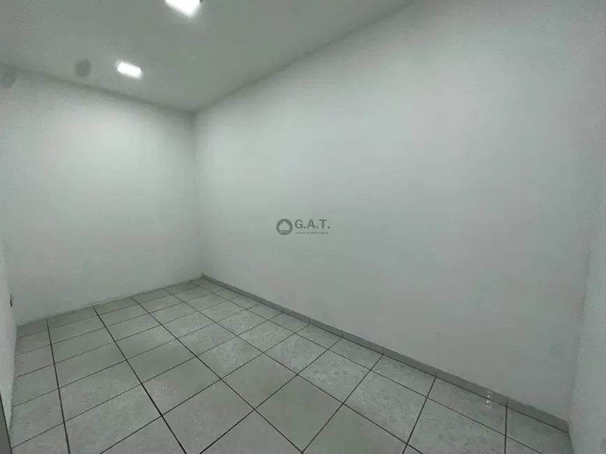 Foto 5 de Sala Comercial para alugar, 32m2 em Éden, Sorocaba - SP