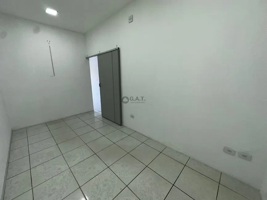 Foto 7 de Sala Comercial para alugar, 32m2 em Éden, Sorocaba - SP