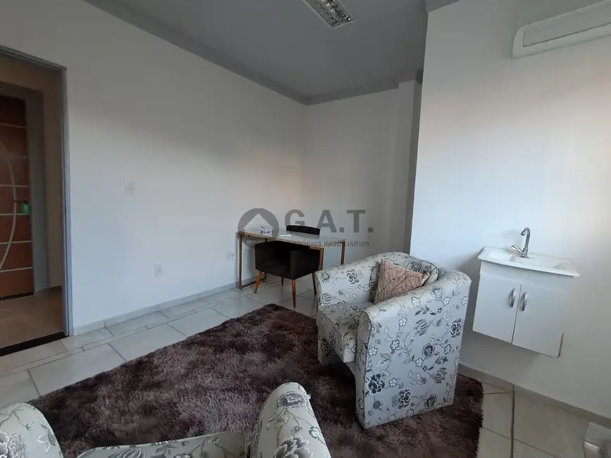 Foto 4 de Sala Comercial para alugar, 13m2 em Parque Campolim, Sorocaba - SP