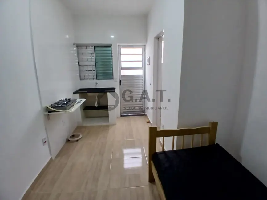 Foto 2 de Kitnet com 1 quarto para alugar, 13m2 em Centro, Sorocaba - SP