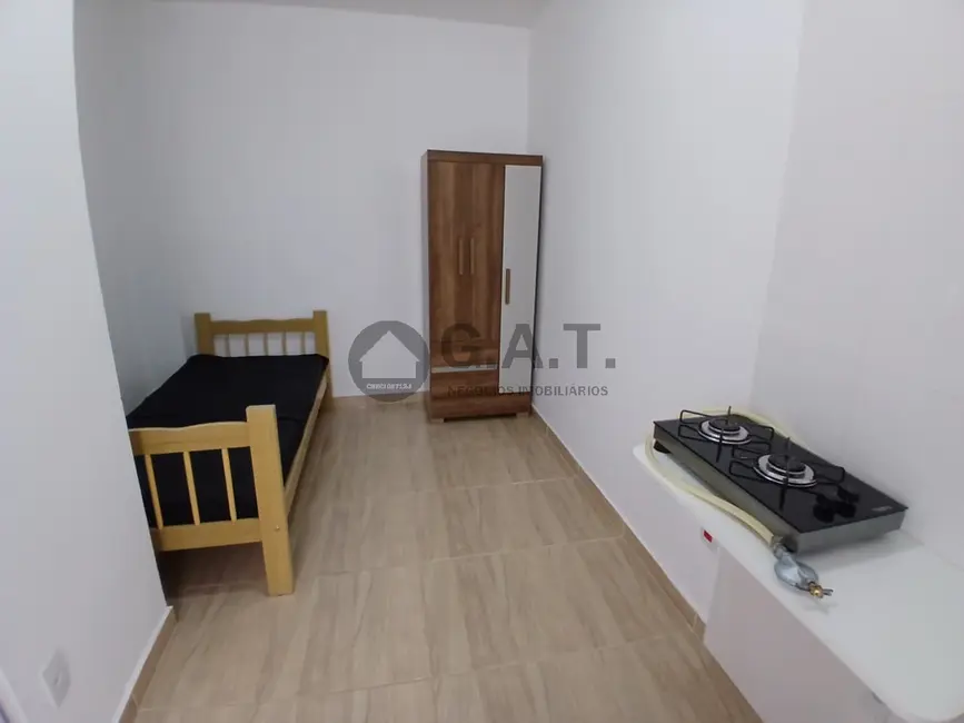 Foto 1 de Kitnet com 1 quarto para alugar, 13m2 em Centro, Sorocaba - SP