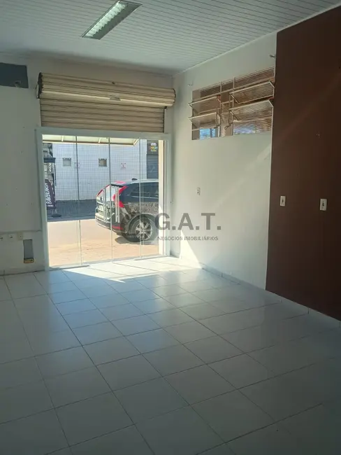 Foto 2 de Sala Comercial para alugar, 32m2 em Jardim Wanel Ville V, Sorocaba - SP