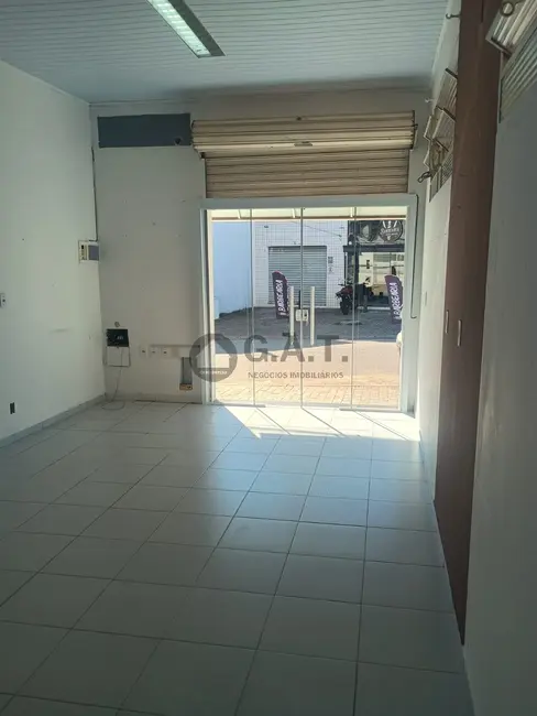 Foto 1 de Sala Comercial para alugar, 32m2 em Jardim Wanel Ville V, Sorocaba - SP