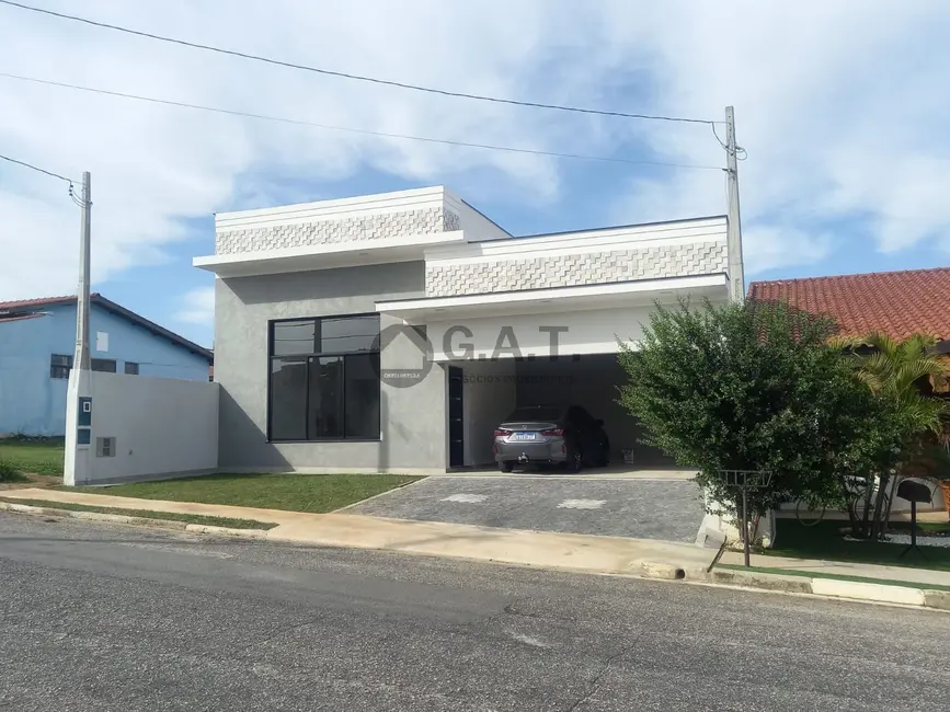 Foto 1 de Casa de Condomínio com 3 quartos para alugar, 253m2 em Sorocaba - SP