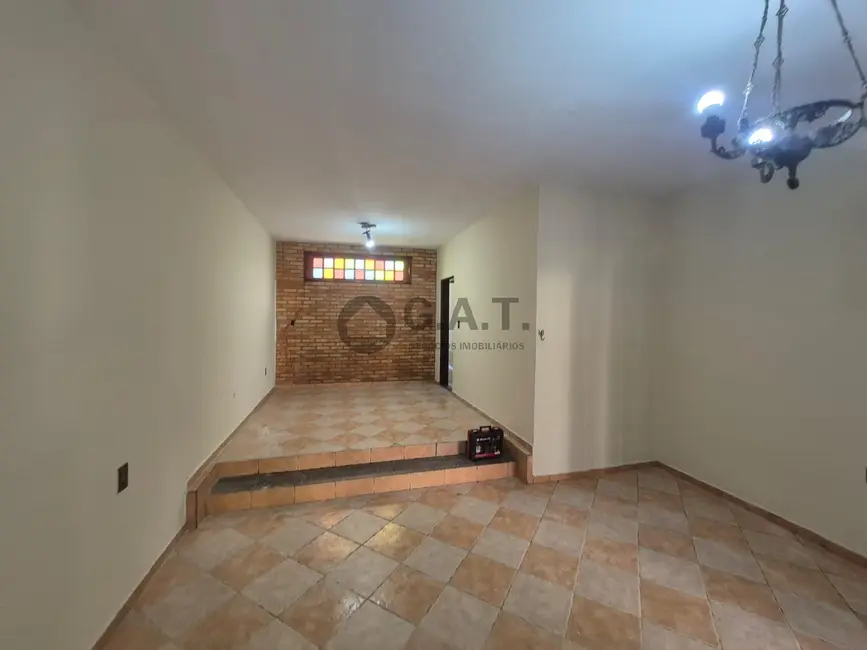 Casa com 3 quartos para alugar, 140m2 em Wanel Ville, Sorocaba - SP - imagem 6 Foto 6 de Casa com 3 quartos para alugar, 140m2 em Wanel Ville, Sorocaba - SP
