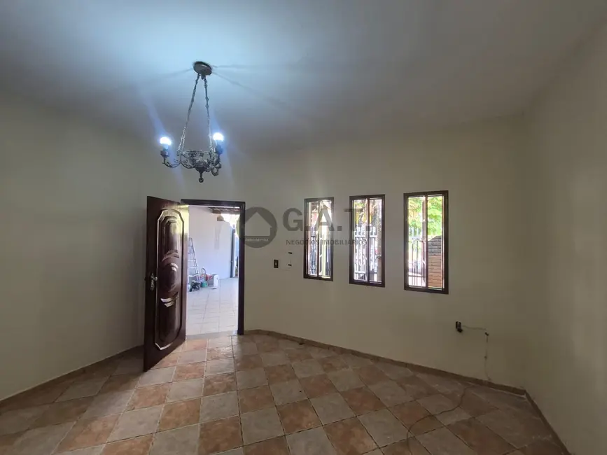 Casa com 3 quartos para alugar, 140m2 em Wanel Ville, Sorocaba - SP - imagem 9 Foto 9 de Casa com 3 quartos para alugar, 140m2 em Wanel Ville, Sorocaba - SP