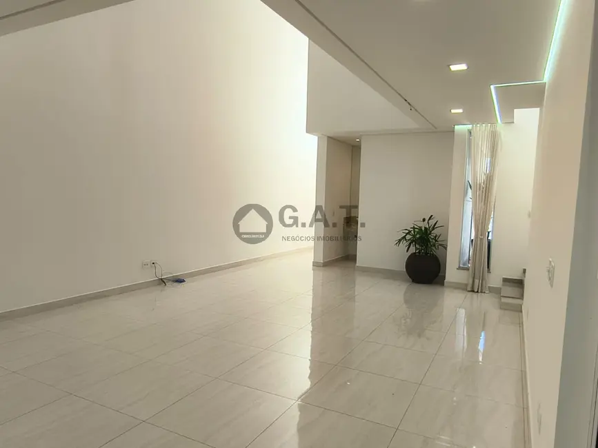 Casa de Condomínio com 4 quartos à venda, 269m2 em Loteamento Residencial Villágio Di Capri, Votorantim - SP - imagem 7 Foto 7 de Casa de Condomínio com 4 quartos à venda, 269m2 em Loteamento Residencial Villágio Di Capri, Votorantim - SP