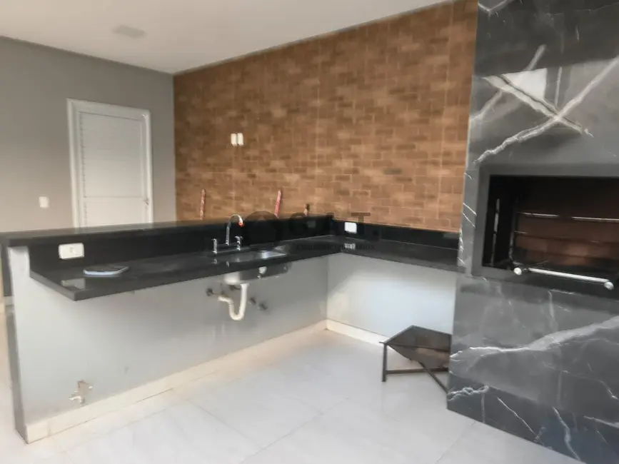Casa de Condomínio com 4 quartos à venda, 269m2 em Loteamento Residencial Villágio Di Capri, Votorantim - SP - imagem 9 Foto 9 de Casa de Condomínio com 4 quartos à venda, 269m2 em Loteamento Residencial Villágio Di Capri, Votorantim - SP