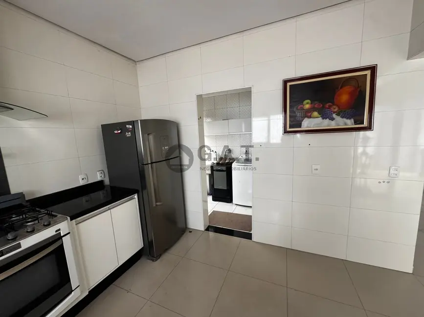Foto 6 de Casa de Condomínio com 3 quartos para alugar, 240m2 em Ibiti Royal Park, Sorocaba - SP
