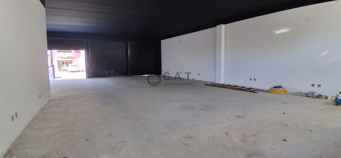 Sala Comercial à venda, 368m2 em Wanel Ville, Sorocaba - SP - imagem 4 Foto 4 de Sala Comercial à venda, 368m2 em Wanel Ville, Sorocaba - SP