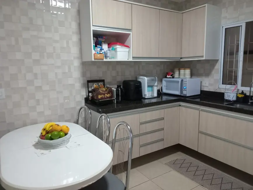 Foto 4 de Casa com 2 quartos para alugar, 144m2 em Jardim São Carlos, Sorocaba - SP