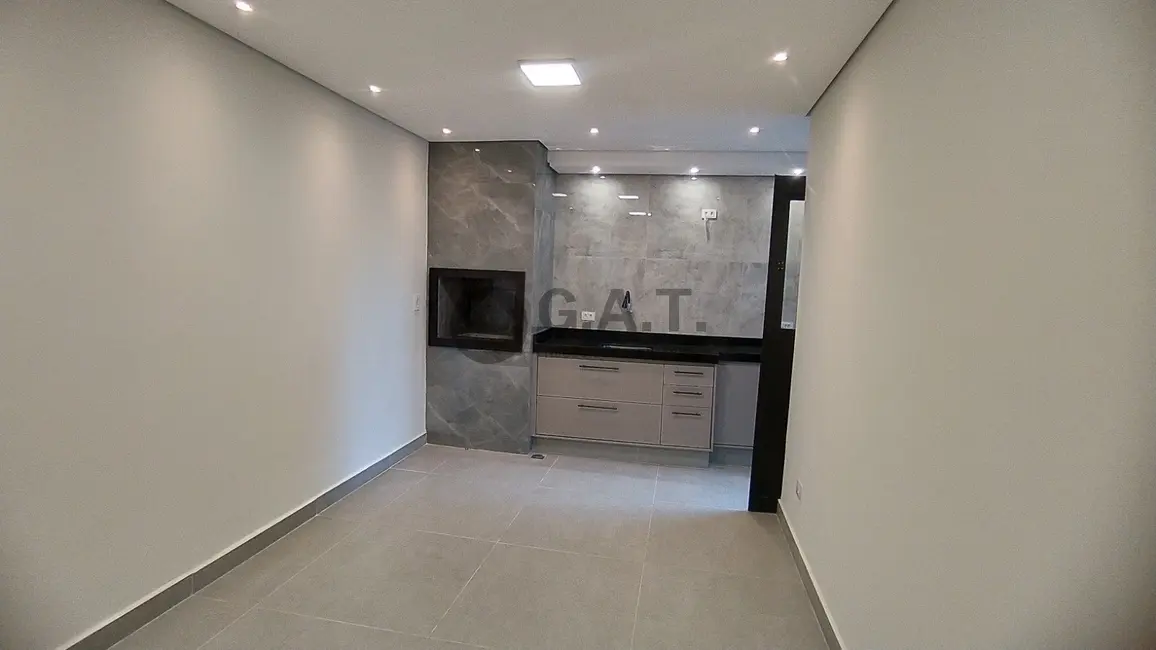 Casa de Condomínio com 3 quartos à venda, 142m2 em Vila Olímpia, Sorocaba - SP - imagem 5 Foto 5 de Casa de Condomínio com 3 quartos à venda, 142m2 em Vila Olímpia, Sorocaba - SP
