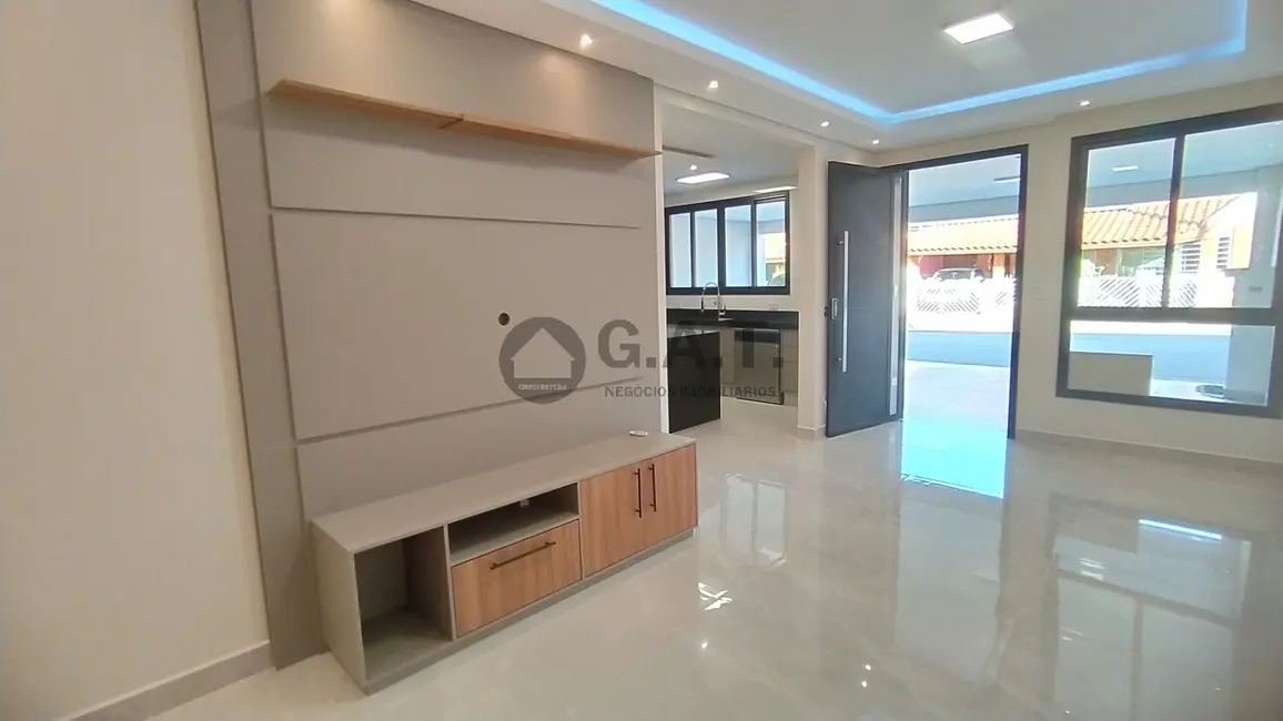 Casa de Condomínio com 3 quartos à venda, 142m2 em Vila Olímpia, Sorocaba - SP - imagem 1 Foto 1 de Casa de Condomínio com 3 quartos à venda, 142m2 em Vila Olímpia, Sorocaba - SP