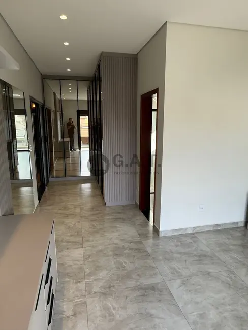 Casa de Condomínio com 4 quartos à venda, 253m2 em Ibiti Royal Park, Sorocaba - SP - imagem 5 Foto 5 de Casa de Condomínio com 4 quartos à venda, 253m2 em Ibiti Royal Park, Sorocaba - SP