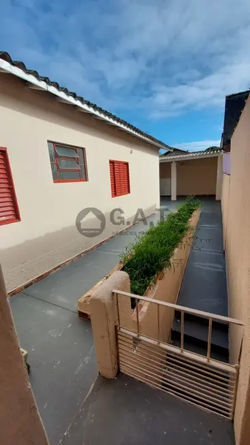 Foto 4 de Casa com 3 quartos para alugar, 250m2 em Jardim Paulistano, Sorocaba - SP