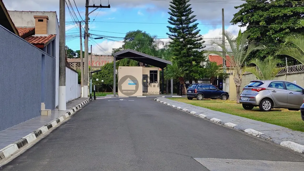 Casa de Condomínio com 3 quartos à venda, 137m2 em Vila Barcelona, Sorocaba - SP - imagem 3 Foto 3 de Casa de Condomínio com 3 quartos à venda, 137m2 em Vila Barcelona, Sorocaba - SP