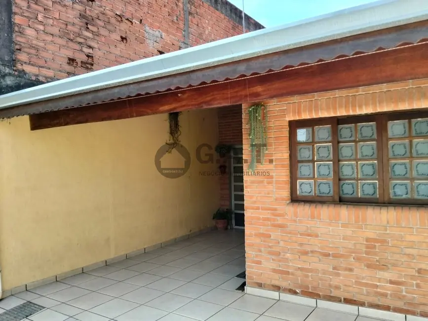 Casa com 2 quartos à venda, 85m2 em Jardim São Guilherme, Sorocaba - SP - imagem 1 Foto 1 de Casa com 2 quartos à venda, 85m2 em Jardim São Guilherme, Sorocaba - SP