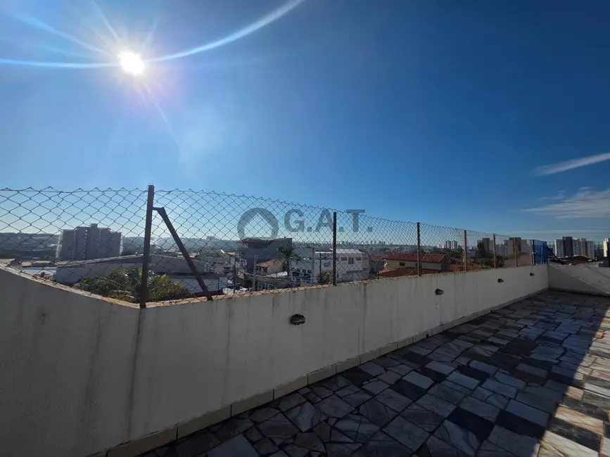 Foto 7 de Casa com 3 quartos para alugar, 280m2 em Vila Fiori, Sorocaba - SP