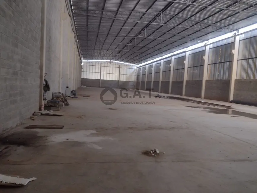Foto 2 de Armazém / Galpão para alugar, 1600m2 em Salto De Pirapora - SP