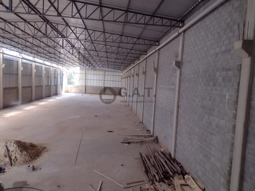Foto 8 de Armazém / Galpão para alugar, 1600m2 em Salto De Pirapora - SP