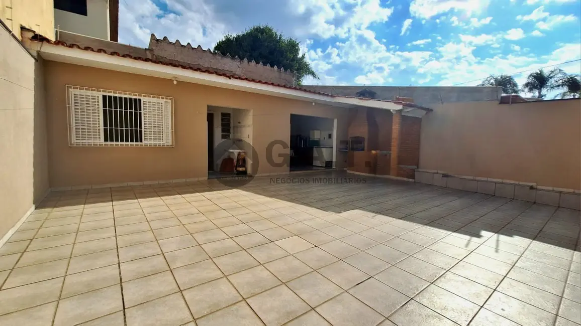 Casa com 3 quartos à venda, 230m2 em Vila Gabriel, Sorocaba - SP - imagem 3 Foto 3 de Casa com 3 quartos à venda, 230m2 em Vila Gabriel, Sorocaba - SP