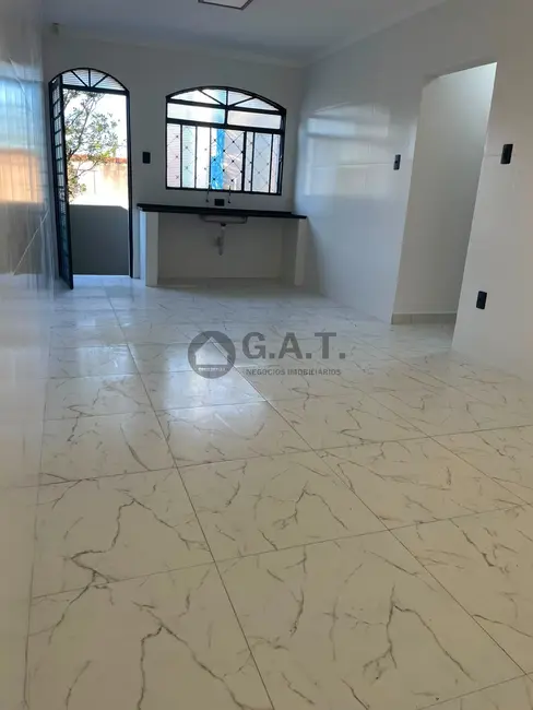 Foto 4 de Casa com 2 quartos à venda, 118m2 em Jardim Itanguá, Sorocaba - SP