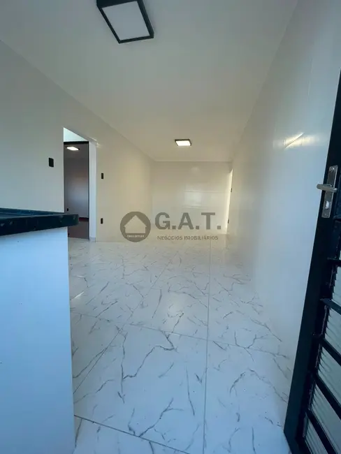 Foto 3 de Casa com 2 quartos à venda, 118m2 em Jardim Itanguá, Sorocaba - SP