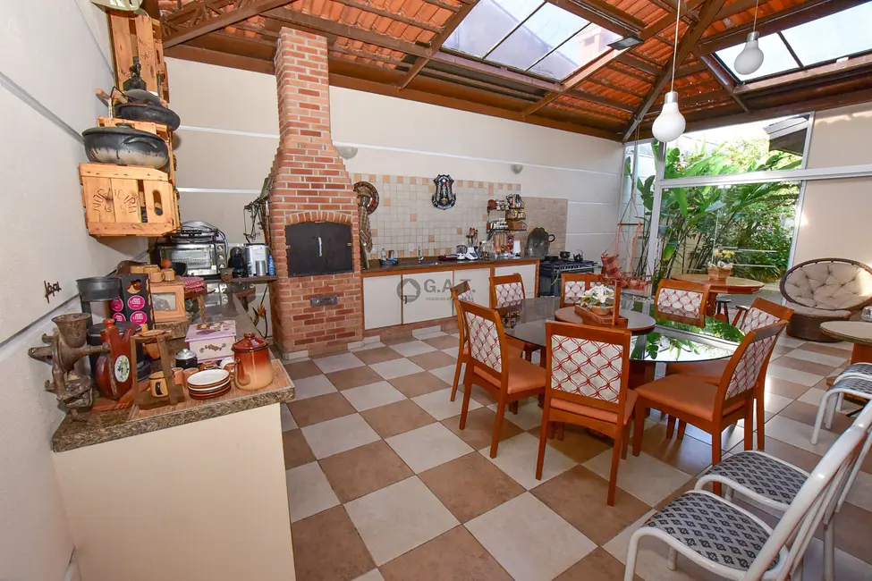Casa com 3 quartos à venda, 368m2 em Jardim Eltonville, Sorocaba - SP - imagem 8 Foto 8 de Casa com 3 quartos à venda, 368m2 em Jardim Eltonville, Sorocaba - SP