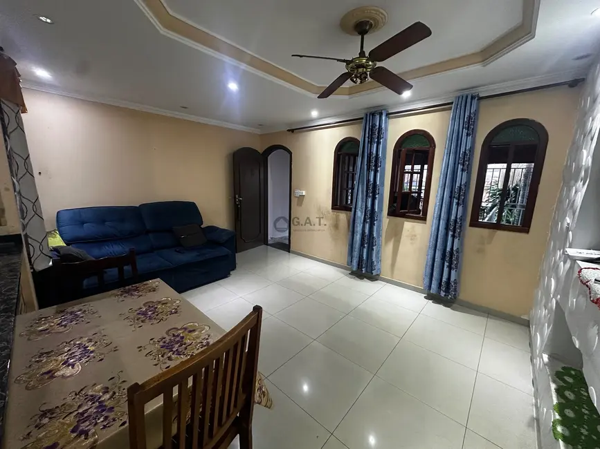 Foto 3 de Casa com 3 quartos para alugar, 160m2 em Jardim São Lourenzo, Sorocaba - SP