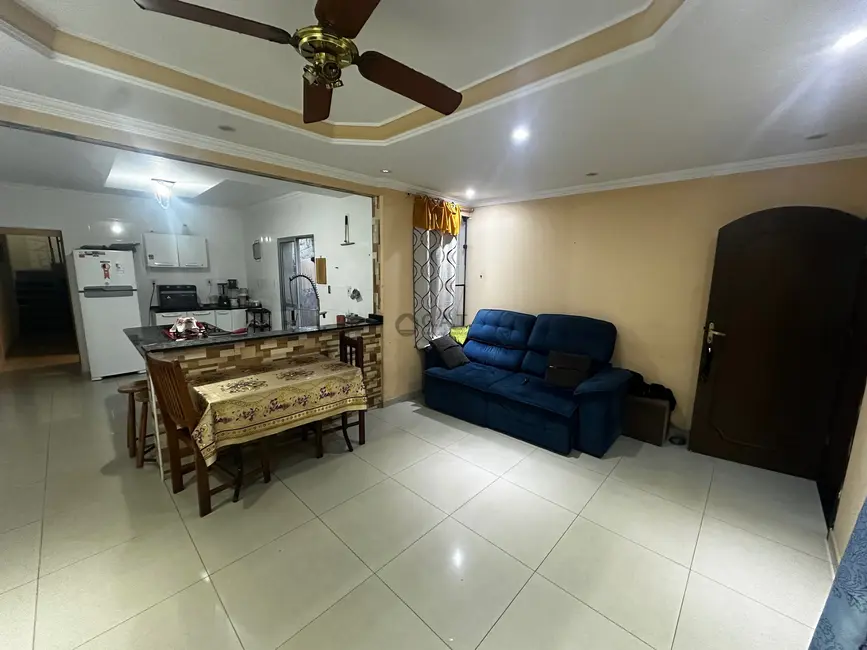 Foto 2 de Casa com 3 quartos para alugar, 160m2 em Jardim São Lourenzo, Sorocaba - SP