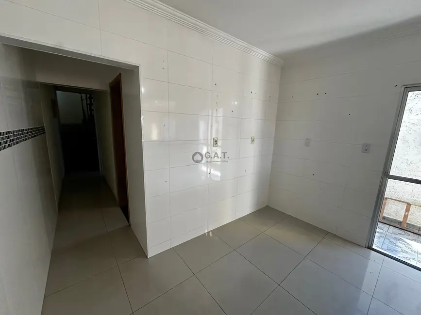 Casa com 3 quartos para alugar, 160m2 em Jardim São Lourenzo, Sorocaba - SP - imagem 7 Foto 7 de Casa com 3 quartos para alugar, 160m2 em Jardim São Lourenzo, Sorocaba - SP