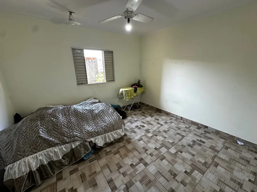 Casa com 3 quartos para alugar, 160m2 em Jardim São Lourenzo, Sorocaba - SP - imagem 8 Foto 8 de Casa com 3 quartos para alugar, 160m2 em Jardim São Lourenzo, Sorocaba - SP