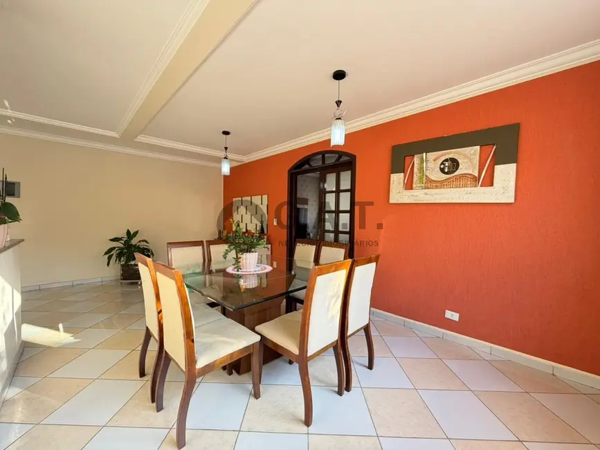 Casa com 3 quartos à venda, 230m2 em Jardim Dois Corações, Sorocaba - SP - imagem 9 Foto 9 de Casa com 3 quartos à venda, 230m2 em Jardim Dois Corações, Sorocaba - SP